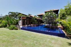 Ocean Drive (D4), Detached #536548871